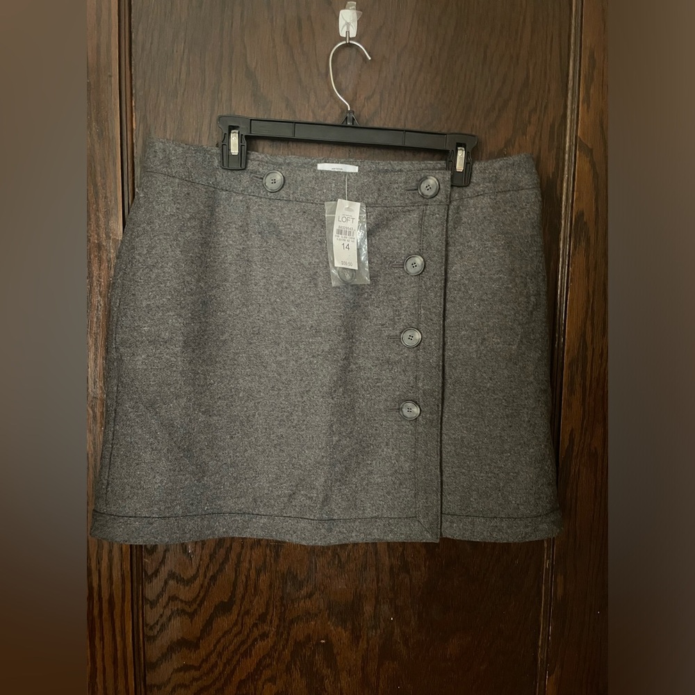 NWT Ann Taylor Loft Grey tweed button skirt 14